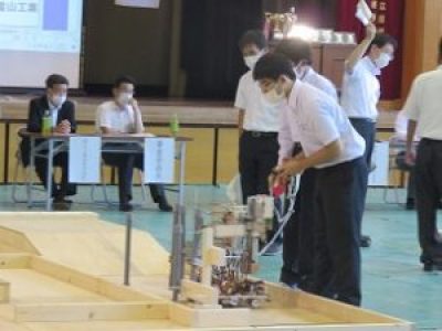 ［機械・電子機械］第30回富山県高等学校ロボット競技大会　第３位